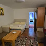 Drvenija Old Town Free Parking 2 Cars Quietly Warm Walk Distance Daire *