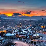 Drvenija Old Town Free Parking 2 Cars Quietly Warm Walk Distance